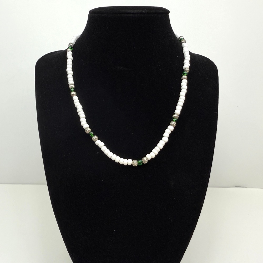 White Glass Seed Bead Collar Necklace with Green and Silver Accents Jewelry 8 in
